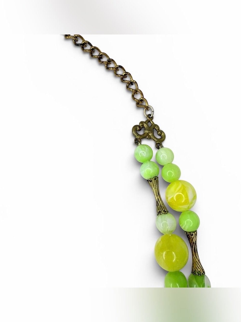 Vintage Coro 2-Strand Lucite Bead Necklace Yellow Green Marbled Gold Tone 18” - Picture 6 of 11